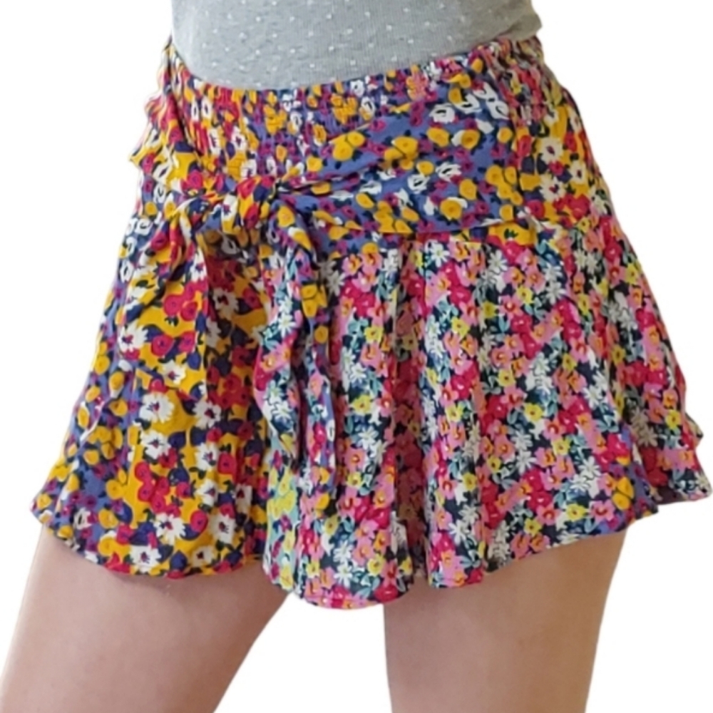 Patrons of Peace Penny Floral Mixed Print Tie Front Ruffle Mini Skirt Skort Sz M